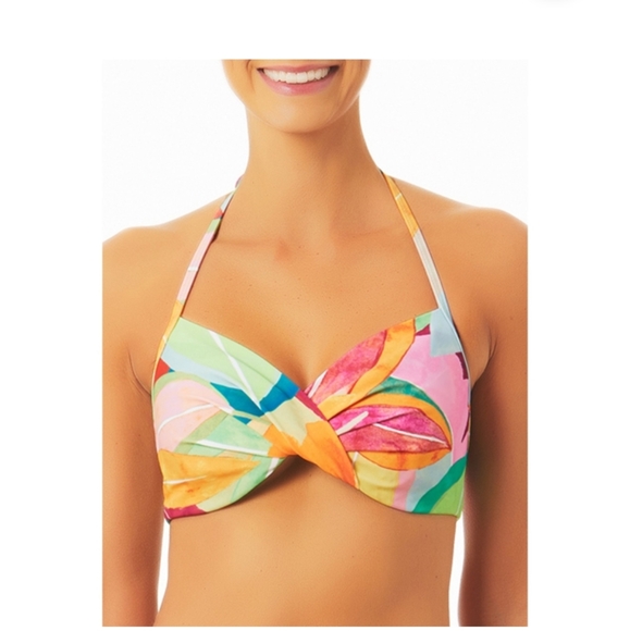 Bikini top nwt - Picture 3 of 6